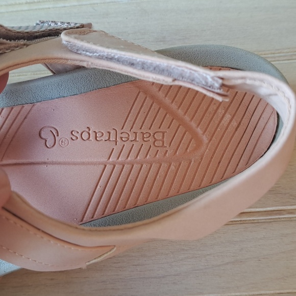 BareTraps Alaina Strappy Athletic Sporty Comfy Flatform Causal Support Sandals - Picture 4 of 12